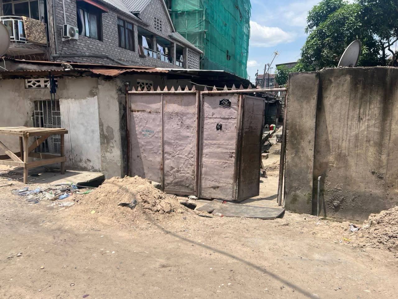 Parcelle résidentielle à Lingwala - Excellent emplacement